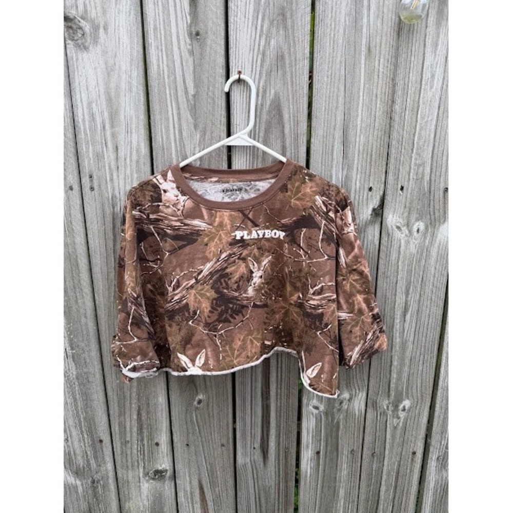 Streetwear Camo Gorpcore Playboy PacSun Crop Top OS Brown Woodland Graphic Tee